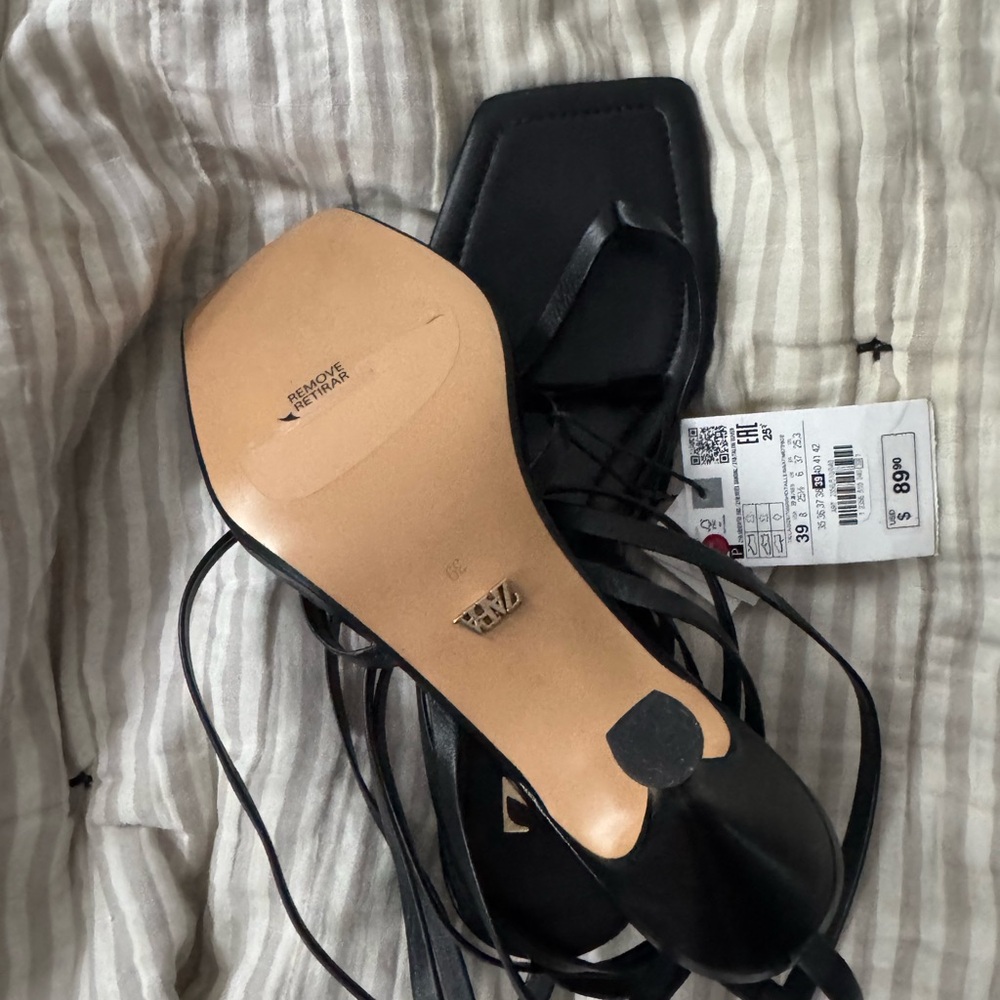 Leather ankle wrap sandals - Picture 3 of 3